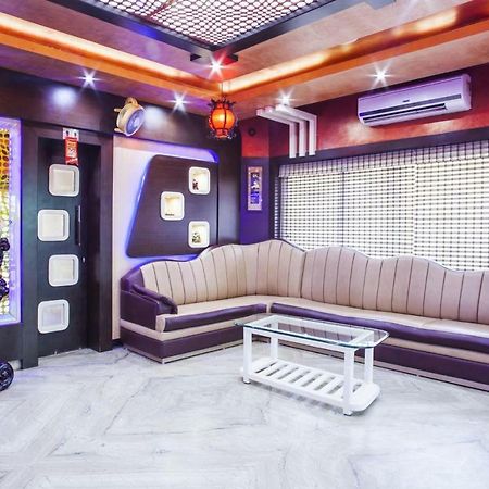 Hotel Lee Garden Puri Kültér fotó