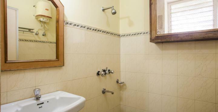 Hotel Lee Garden Puri Kültér fotó