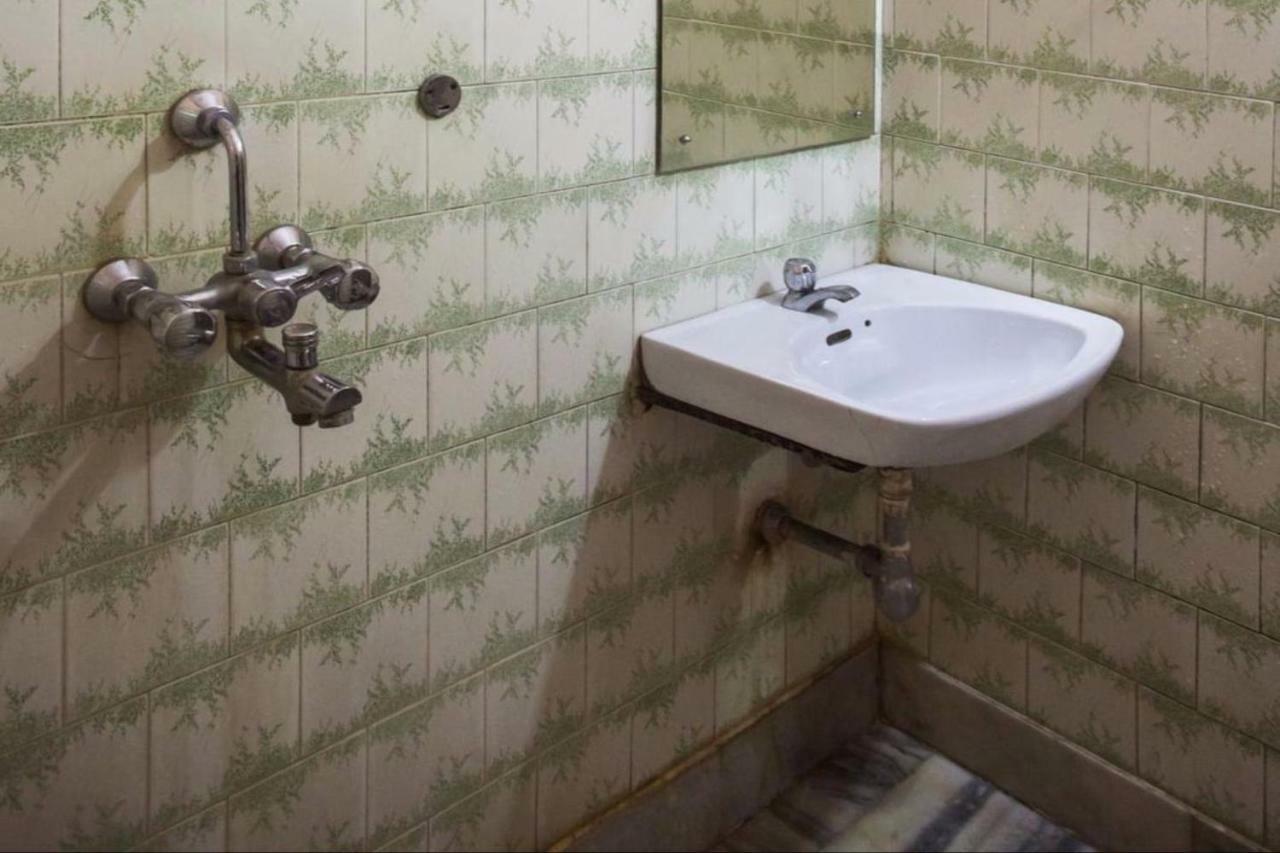 Hotel Lee Garden Puri Kültér fotó